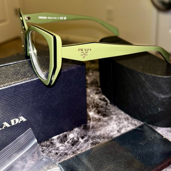 Prada glasses with original lenses - Picture 2 of 4